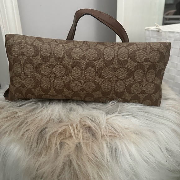 Coach Purse - Picture 3 of 5